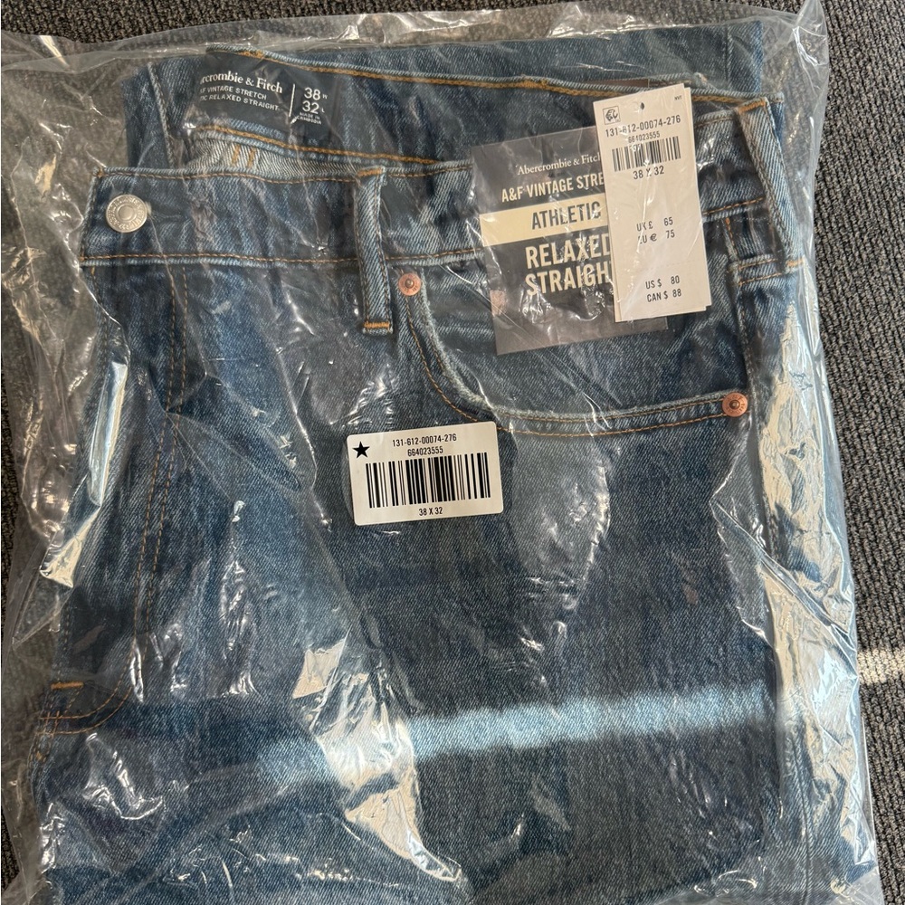 Abercrombie & Fitch Men's Relaxed Straight Jeans - Dark Blue Denim